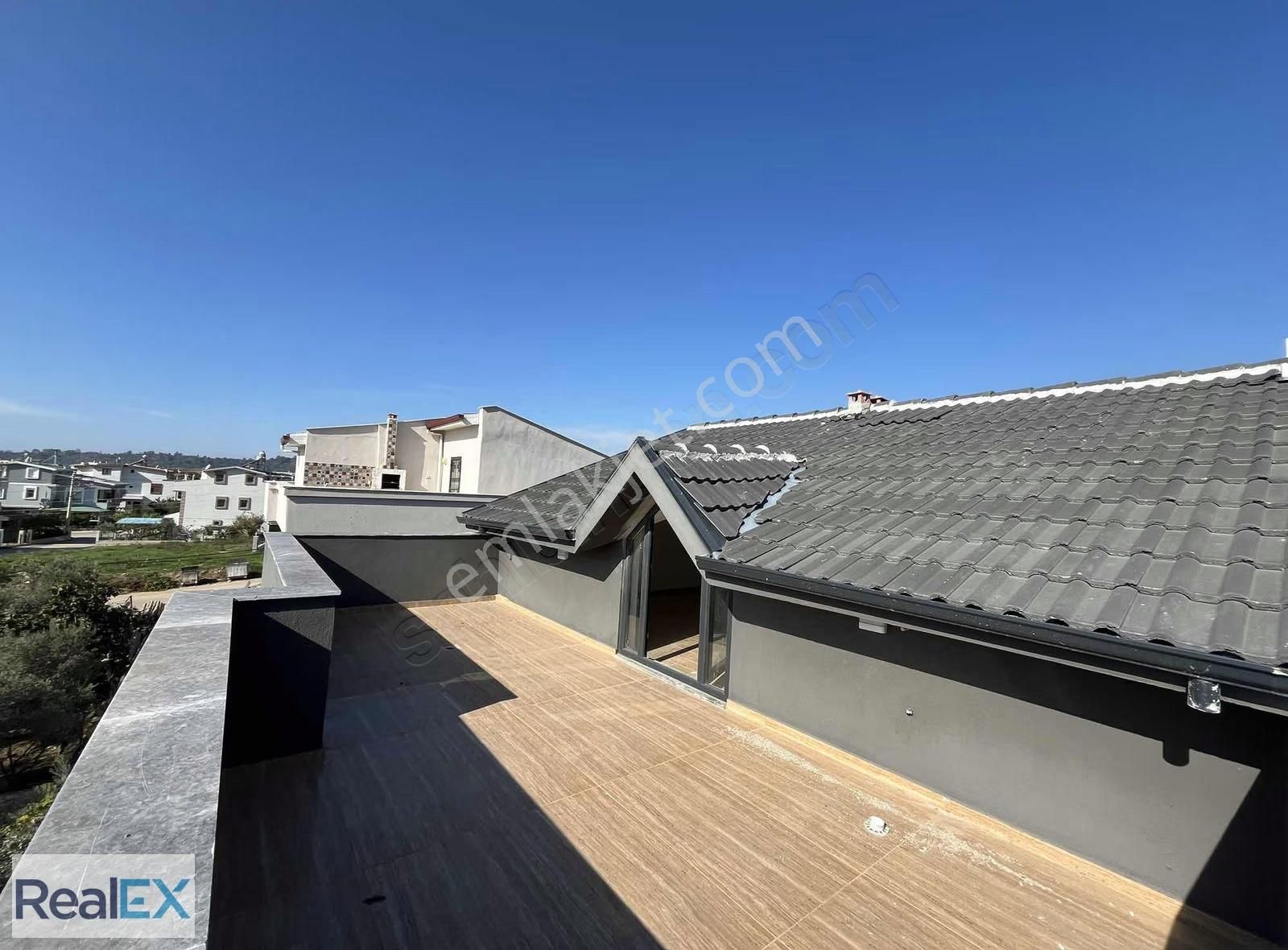 Özdere'de Merkezi Konumda Sıfır Villa - Görsel 11