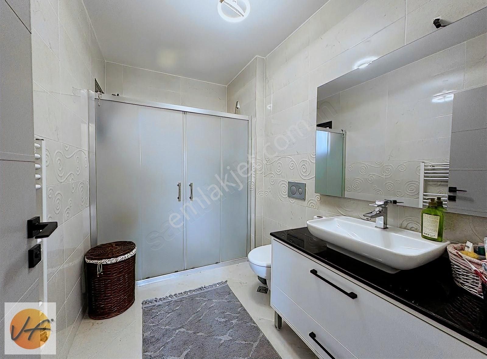 Çeşme Dalyan 1000m2 Arsa İçinde Tam Müstakil Satılık Villa - Görsel 4