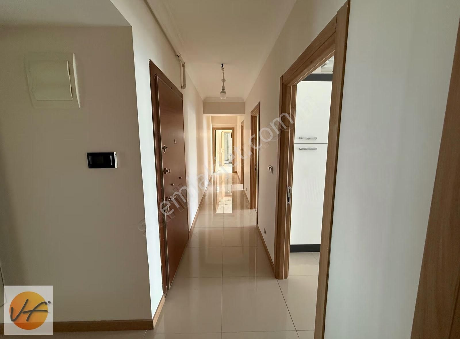 Karşıyaka Anadolu Caddesi Yeni Binada Geniş 3+1 Kiralık Daire - Görsel 32