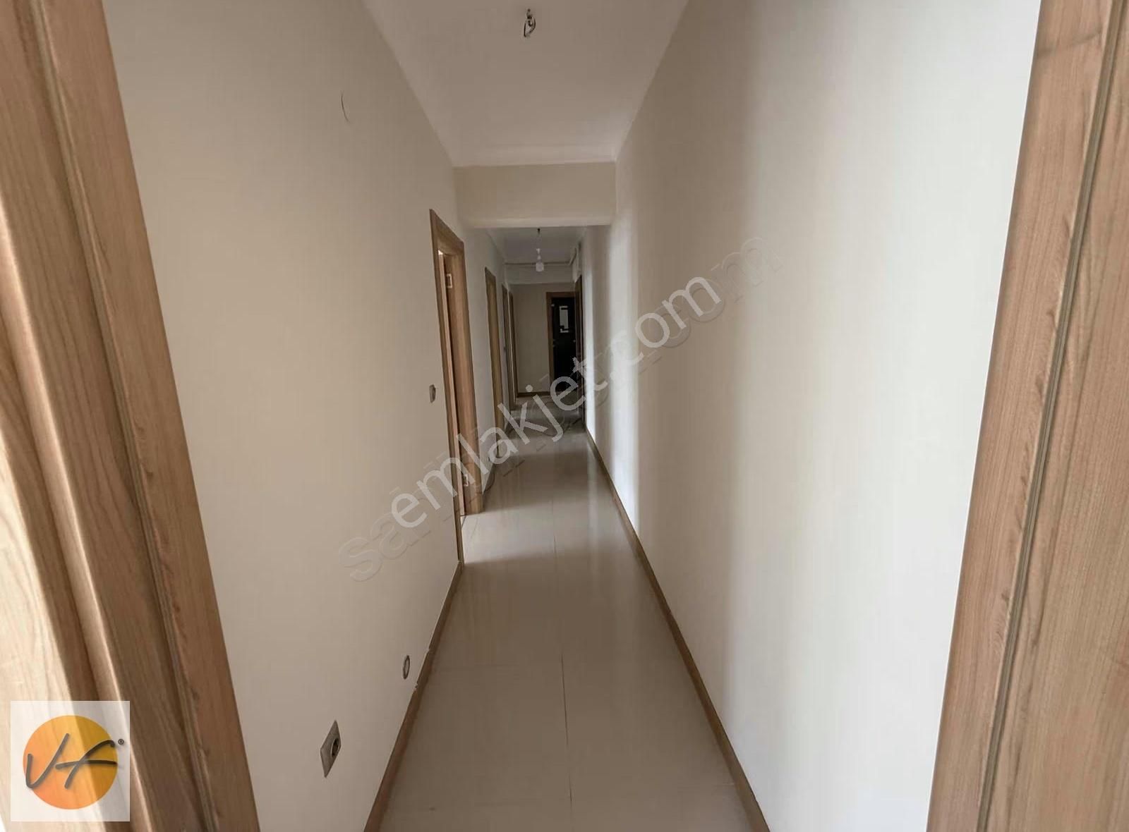 Karşıyaka Anadolu Caddesi Yeni Binada Geniş 3+1 Kiralık Daire - Görsel 11