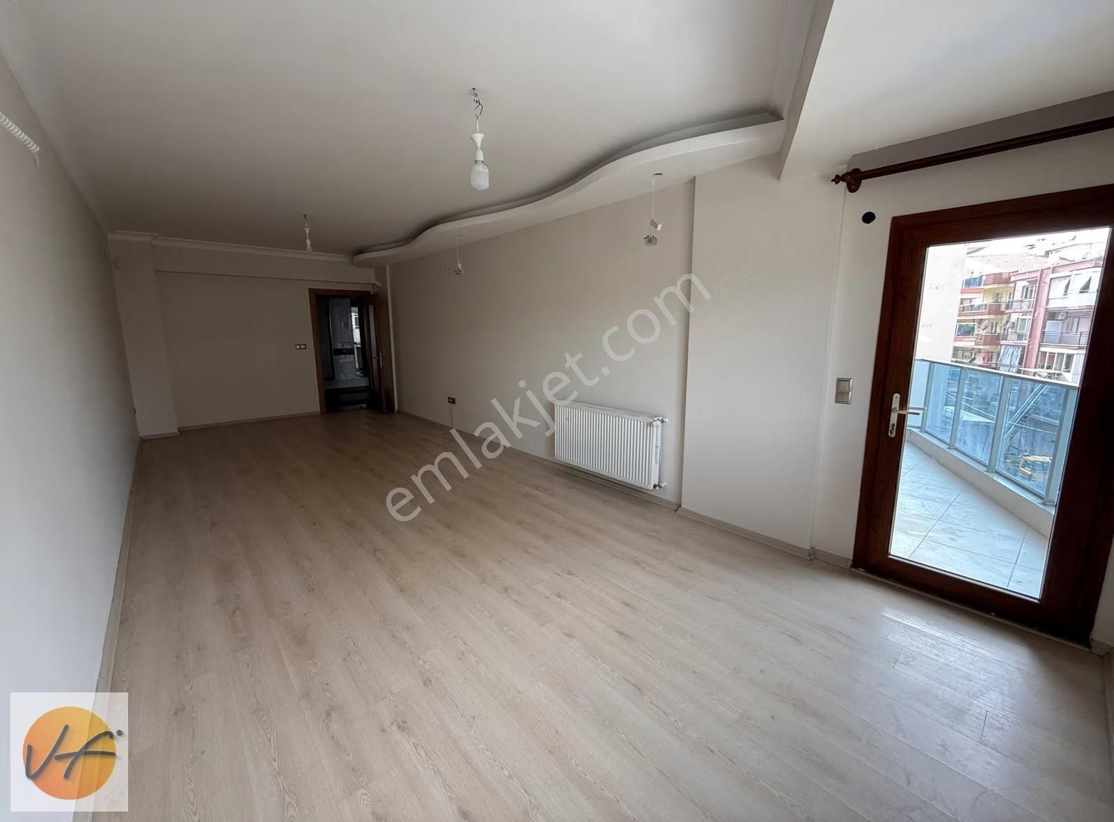 Karşıyaka Anadolu Caddesi Yeni Binada Geniş 3+1 Kiralık Daire - Görsel 16