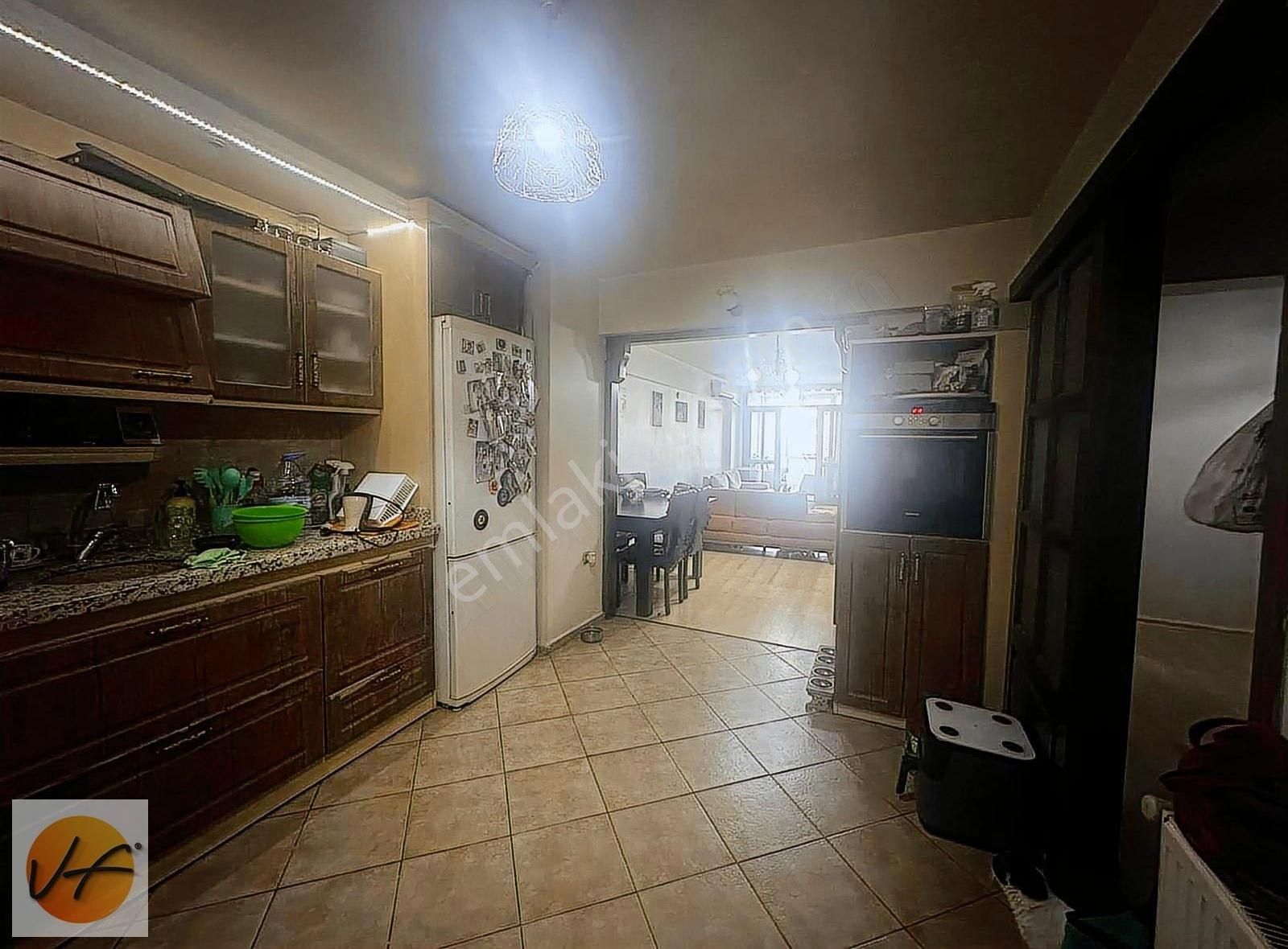 Karşıyaka Anadolu Caddesi Üzeri Otoparklı 3+1 Satılık Daire - Görsel 16