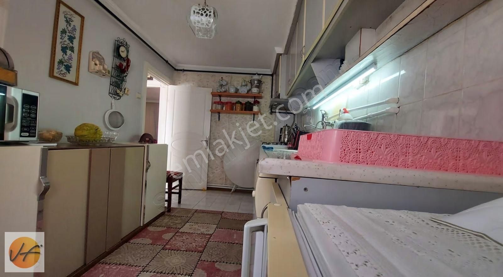 Buca Şirinkapı Mahallesinde Satılık 2+1 Müstakil Ev - Görsel 23