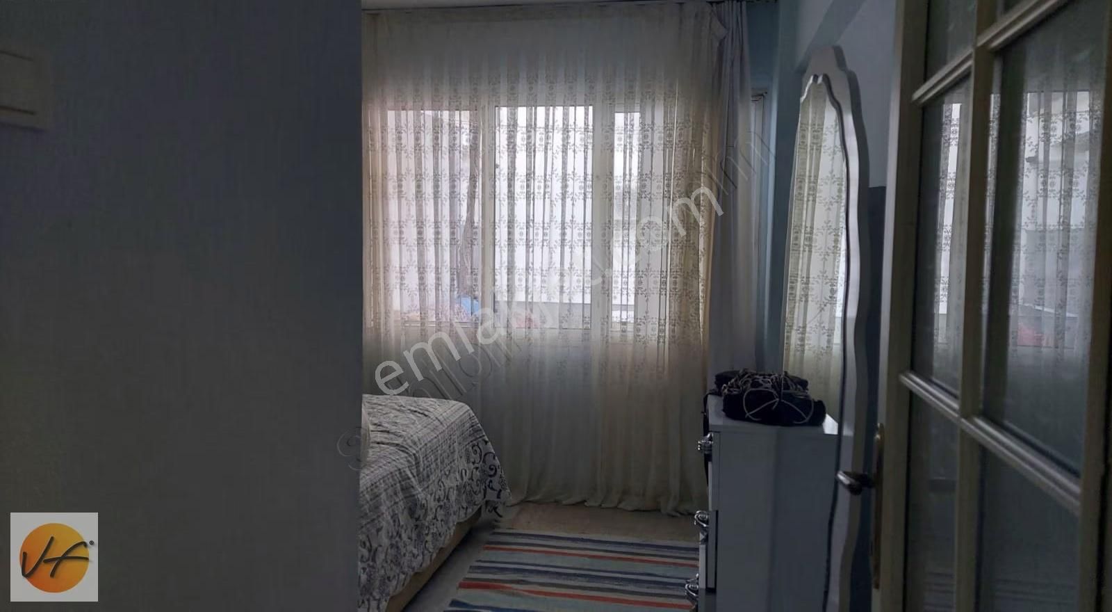 Mithatpaşa Mahallesinde 3+1 Deniz Manzaralı Bakımlı Daire - Görsel 20