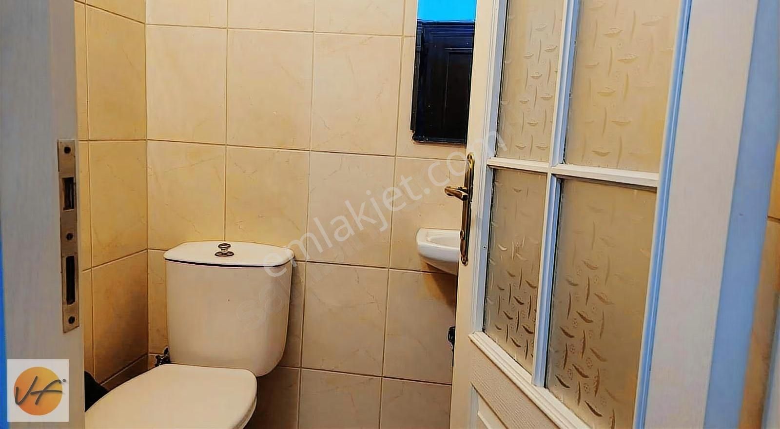 Mithatpaşa Mahallesinde 3+1 Deniz Manzaralı Bakımlı Daire - Görsel 7