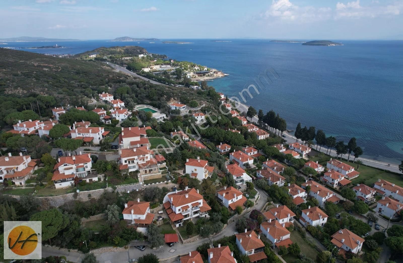 Urla İskele Yelkenkaya Sitesi'nde Satıklık 3+1 Özel Villa - Görsel 20