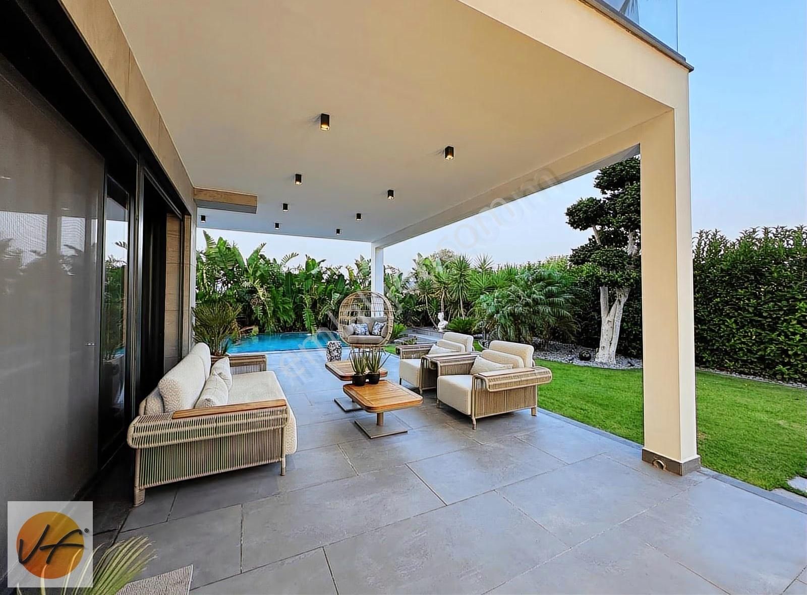 Çeşme Dalyanda Müstakil Havuzlu Satılık 4+1 Villa - Görsel 10