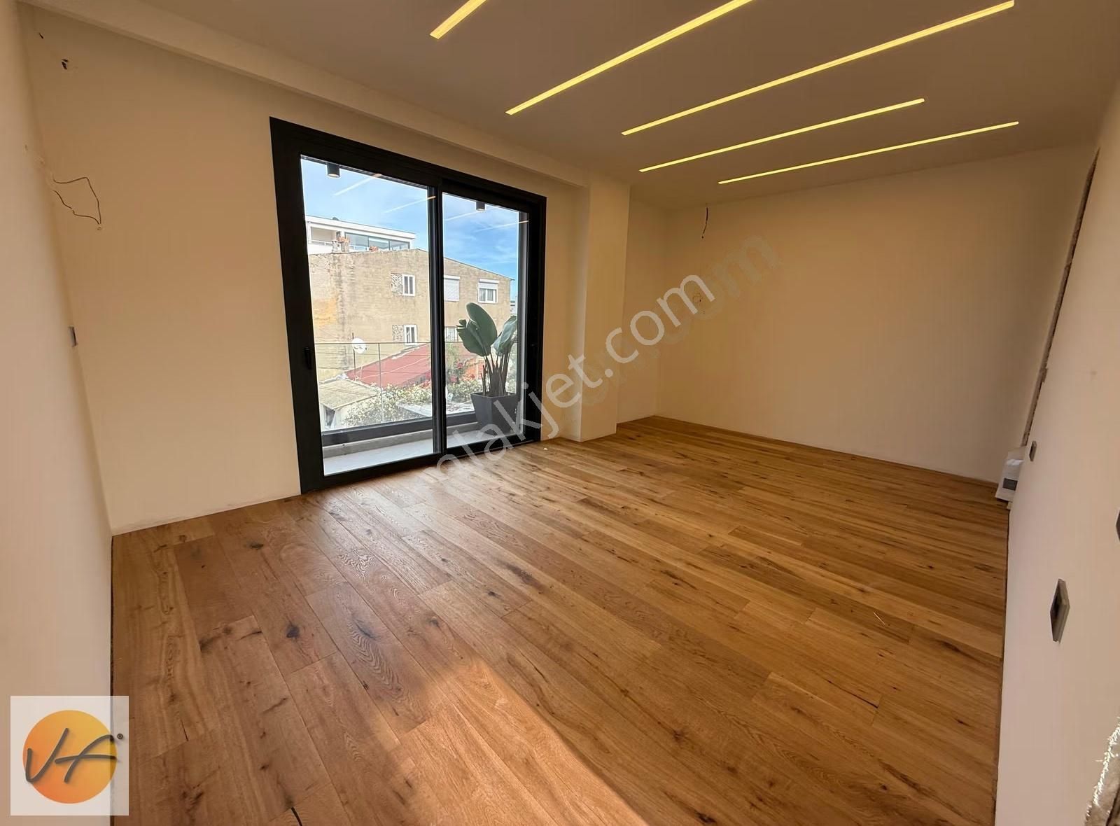 Sahilevleri Deniz Manzaralı Satılık 4+2 Villa - Görsel 14