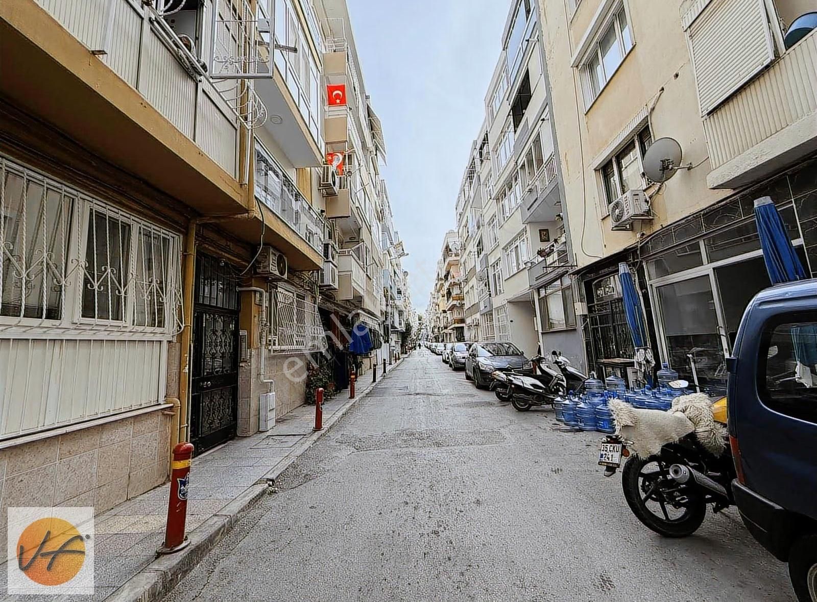 İzmir Güzelyalı'da Yatırımlık Fırsat Eşyalı 2+1 Satılık Daire