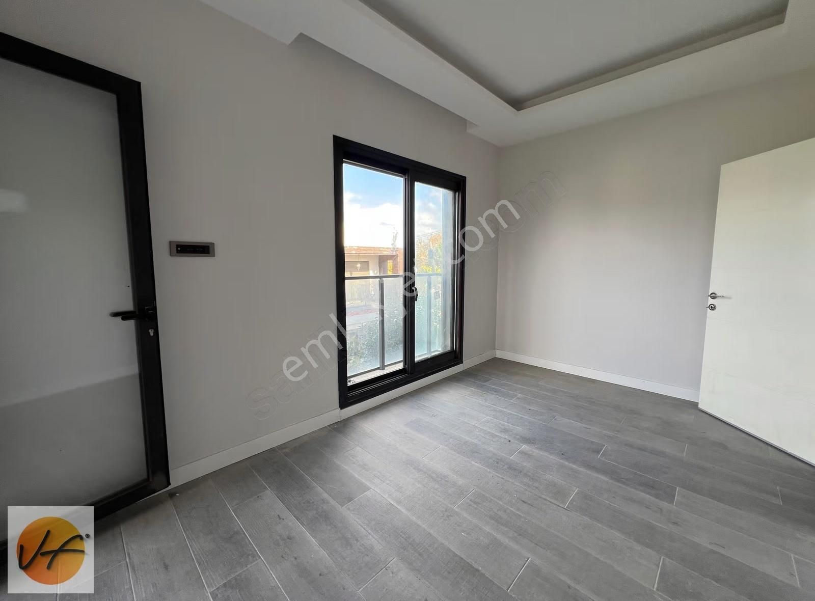 Urla Atatürk Mahallesi'nde Satılık 5+1 Satılık Villa - Görsel 16