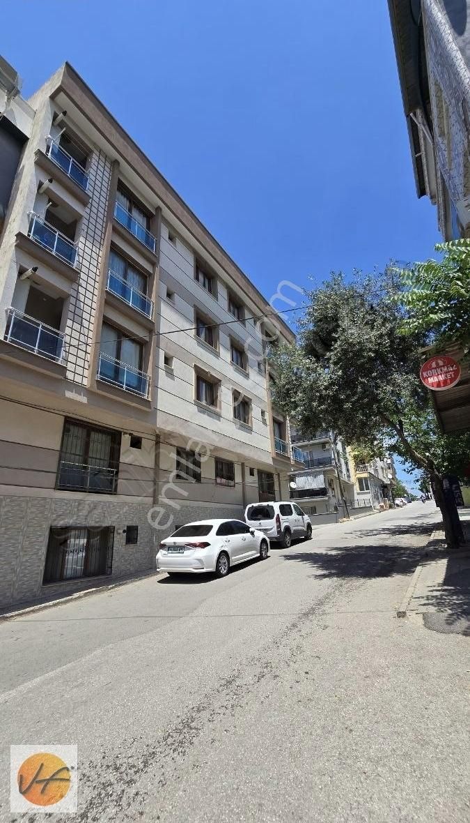 Buca Atatürk Mahallesi 1+1 Satılık - Görsel 3