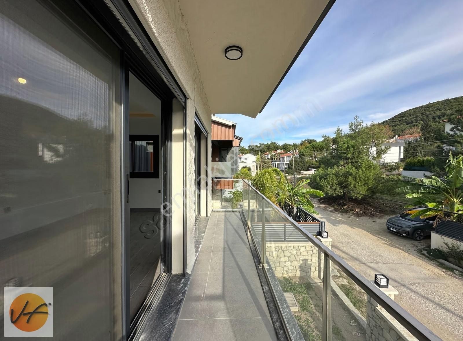 Urla Kalabakta Müstakil 3+2 Satılık Villa - Görsel 25