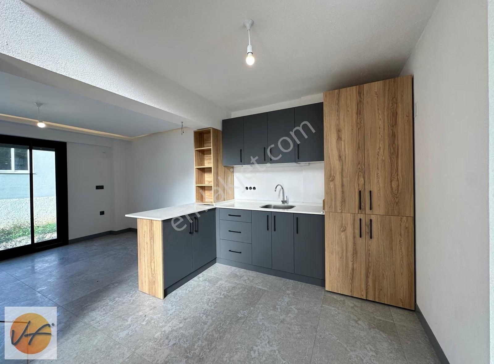 Urla Kalabakta Müstakil 3+2 Satılık Villa - Görsel 28