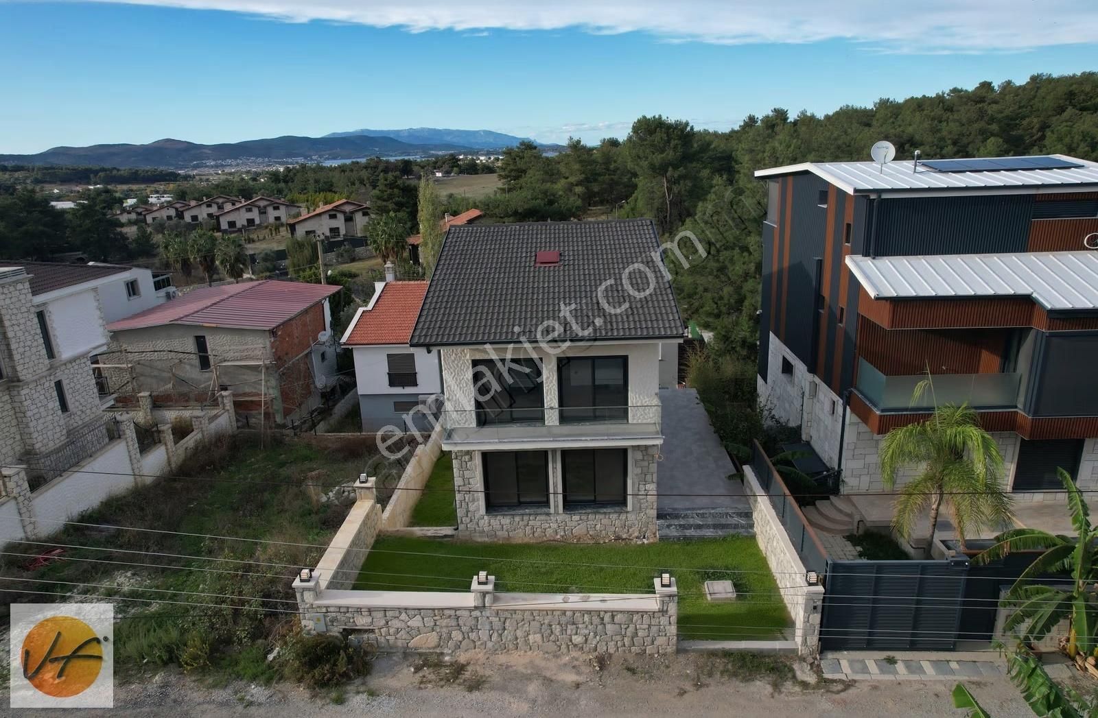 Urla Kalabakta Müstakil 3+2 Satılık Villa - Görsel 6