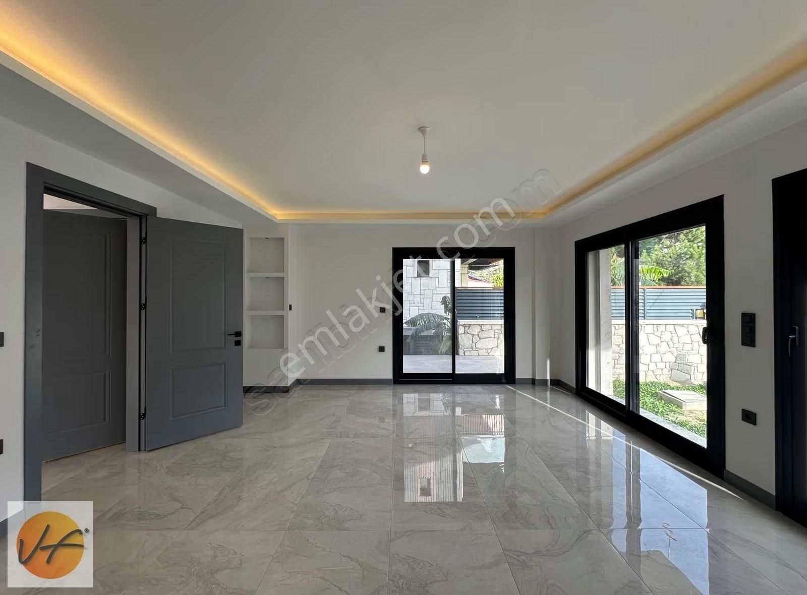 Urla Kalabakta Müstakil 3+2 Satılık Villa - Görsel 4