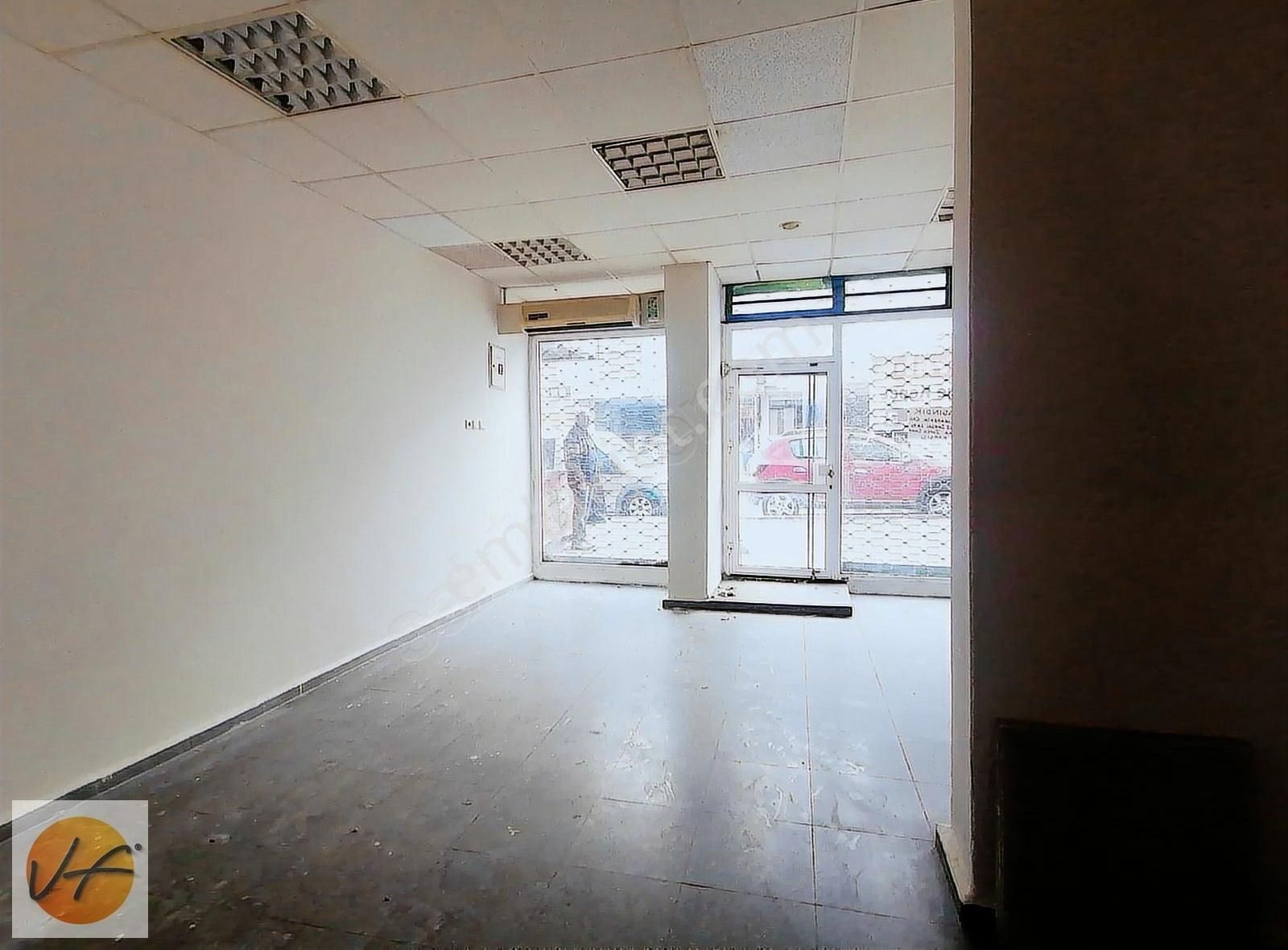 Bornova Erzene Mahallesi Satılık Dükkan - Görsel 3