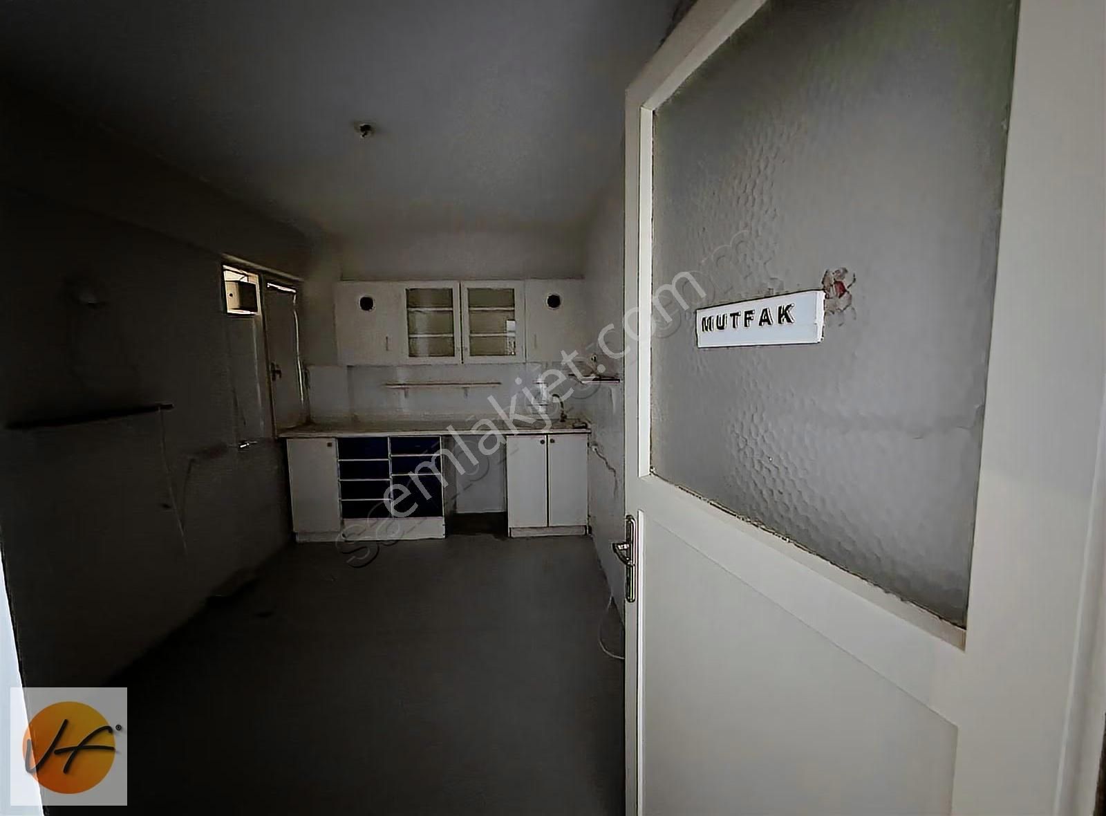 Buca Şirinyer İşçievleri Işıklarda Satılık 3+1 Daire - Görsel 17