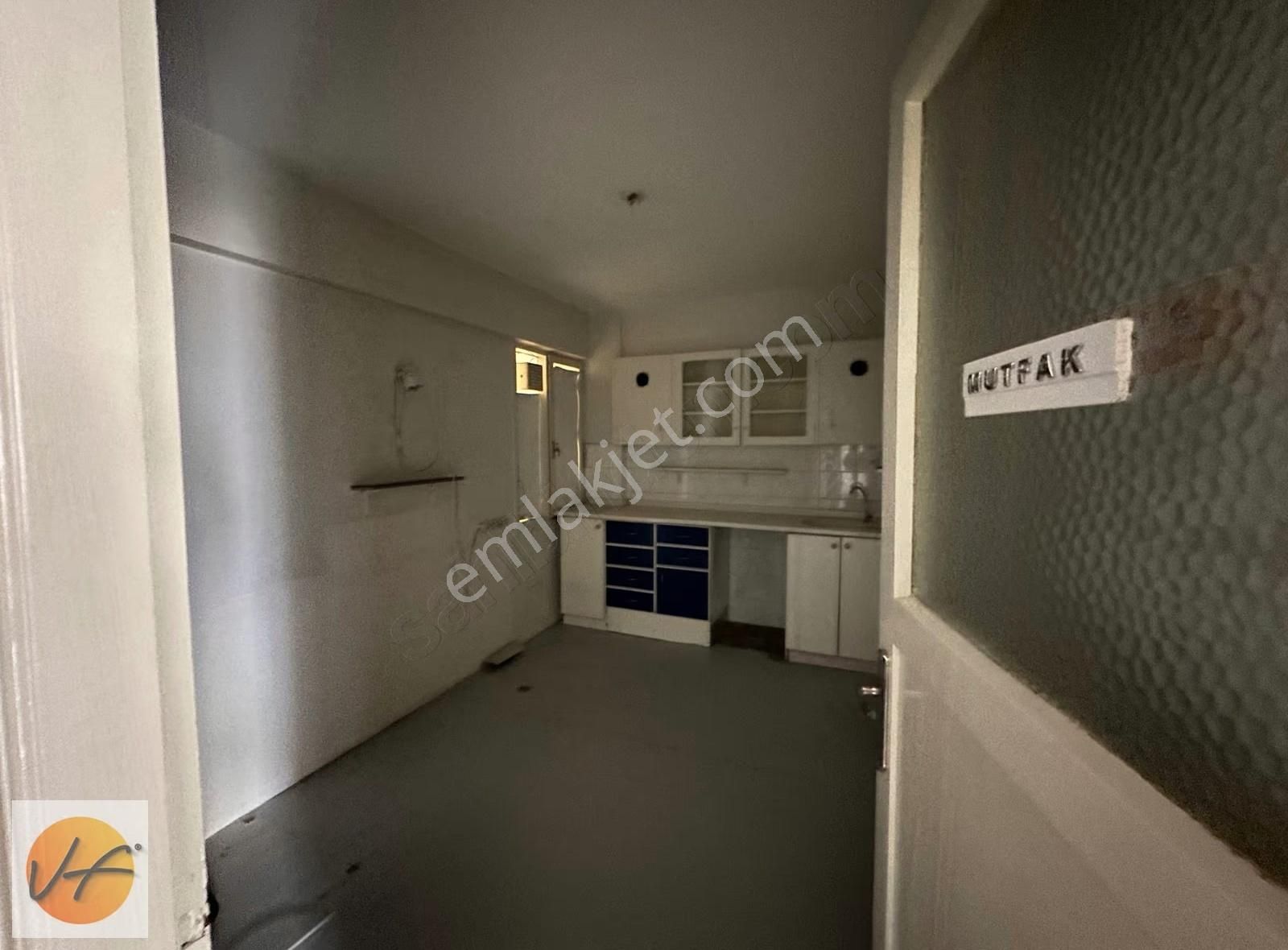 Buca Şirinyer İşçievleri Işıklarda Satılık 3+1 Daire - Görsel 3