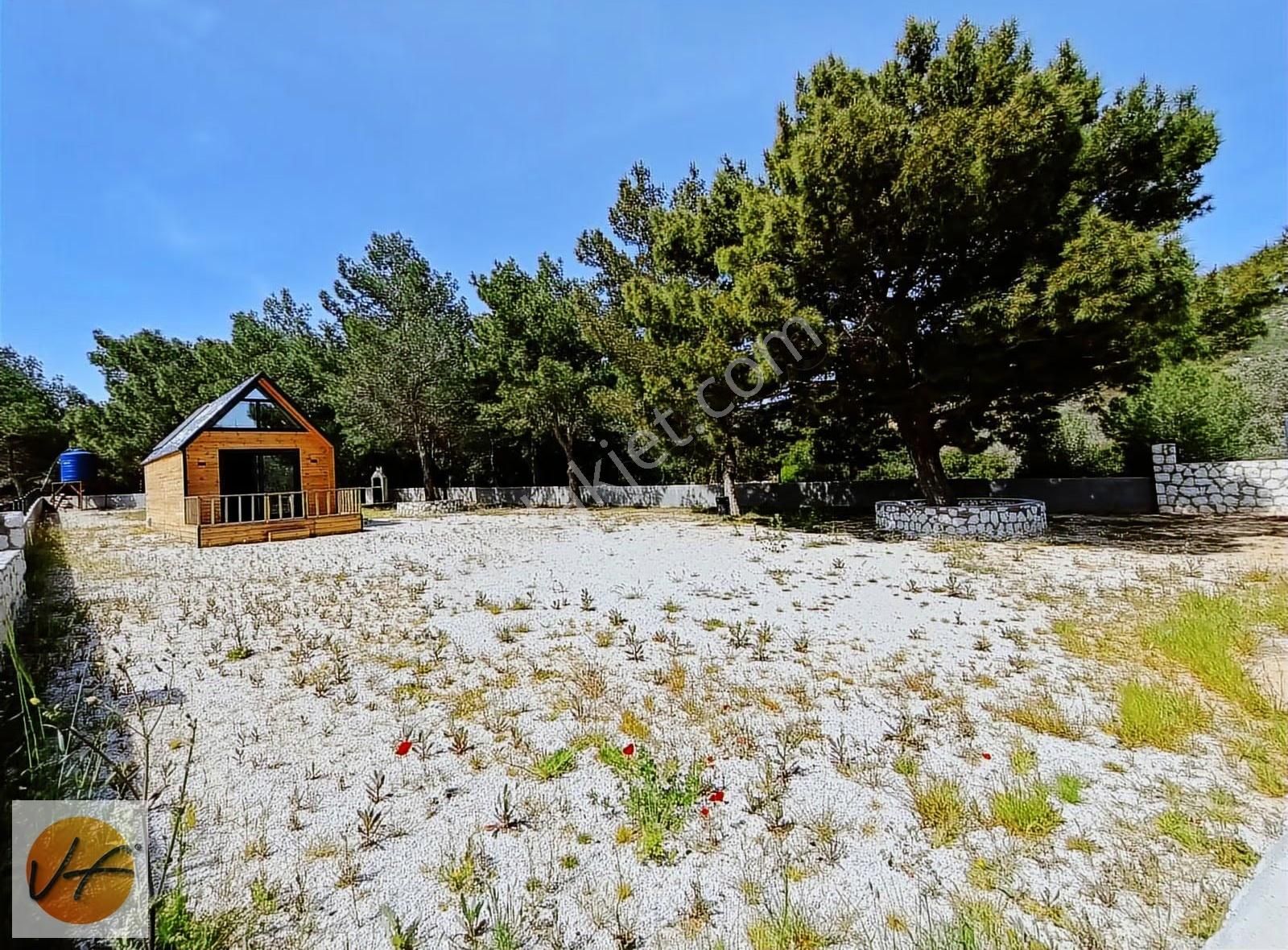 Urla Kadıovacıkta Tarla İçerisinde Satılık Bungalow Ev - Görsel 2