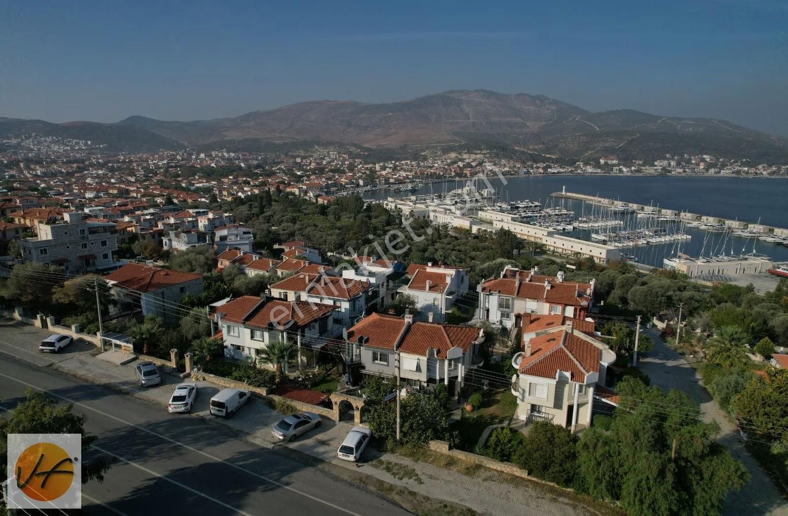 Yeni Foça Marina Üstünde Deniz Manzaralı Havuzlu Satılık Villa - Görsel 16