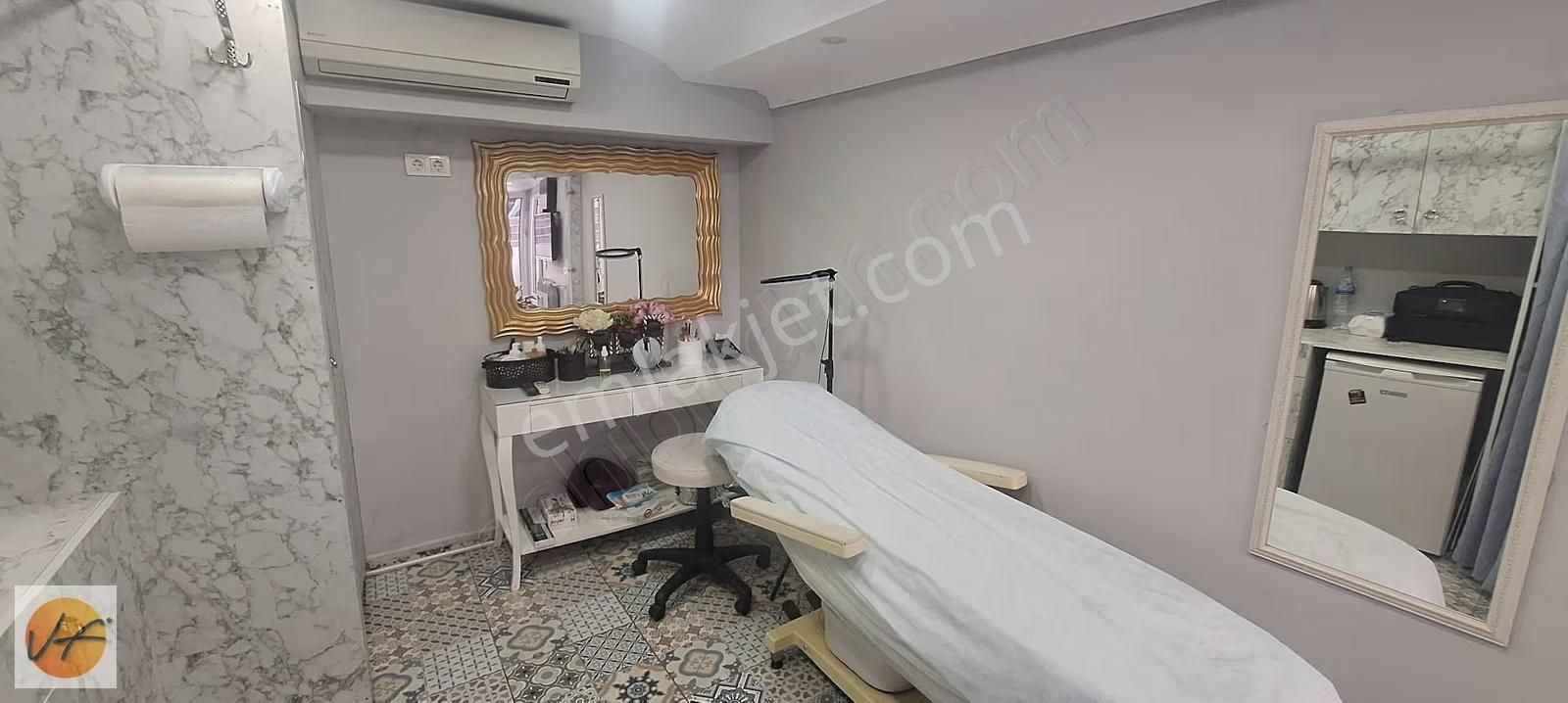 İzmir,üçkuyular Meydana Yakın İnönü Caddesinde Satılık Dükkan - Görsel 25