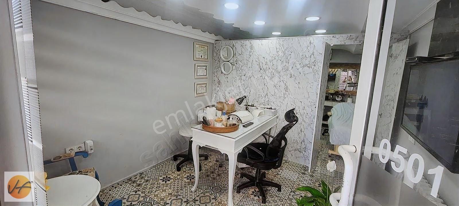 İzmir,üçkuyular Meydana Yakın İnönü Caddesinde Satılık Dükkan - Görsel 20