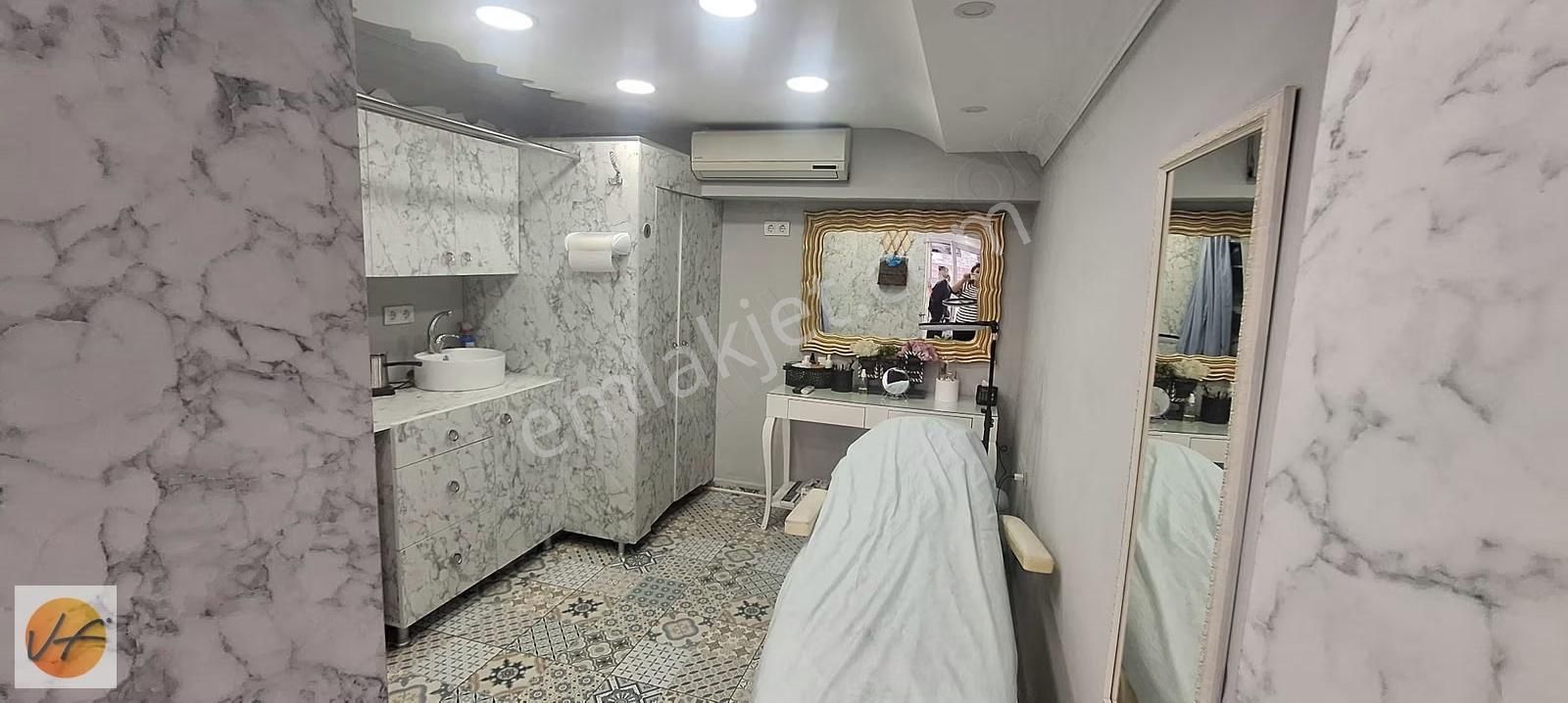 İzmir,üçkuyular Meydana Yakın İnönü Caddesinde Satılık Dükkan - Görsel 28