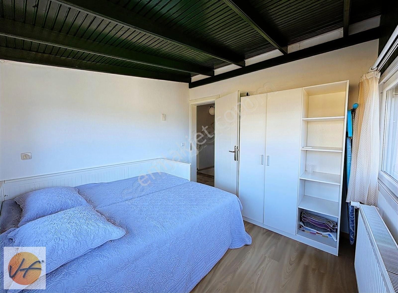 Çeşme Dalyan'da Denize Sıfır Site İçinde 4+1 Satılık Villa - Görsel 6