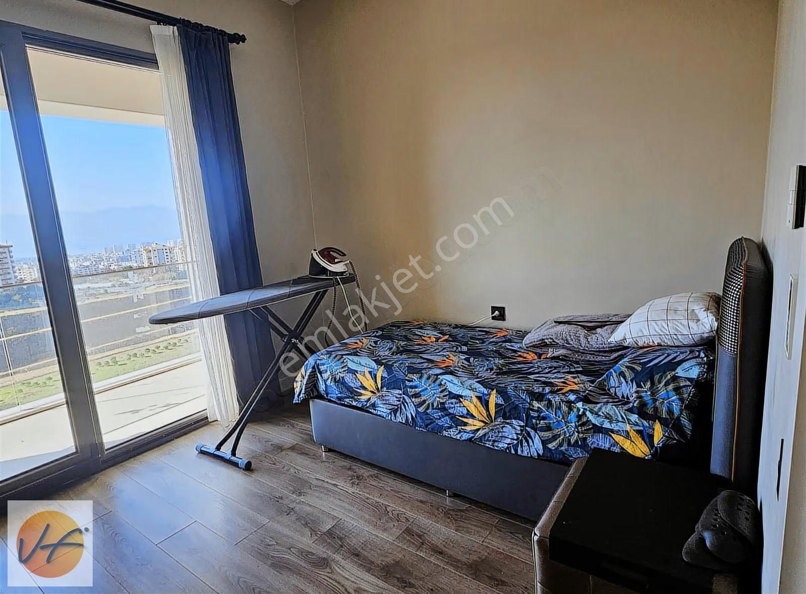 Varyant Plus Karşıyaka Sitesinde 2+1 Ebeveyn Banyolu Daire - Görsel 16