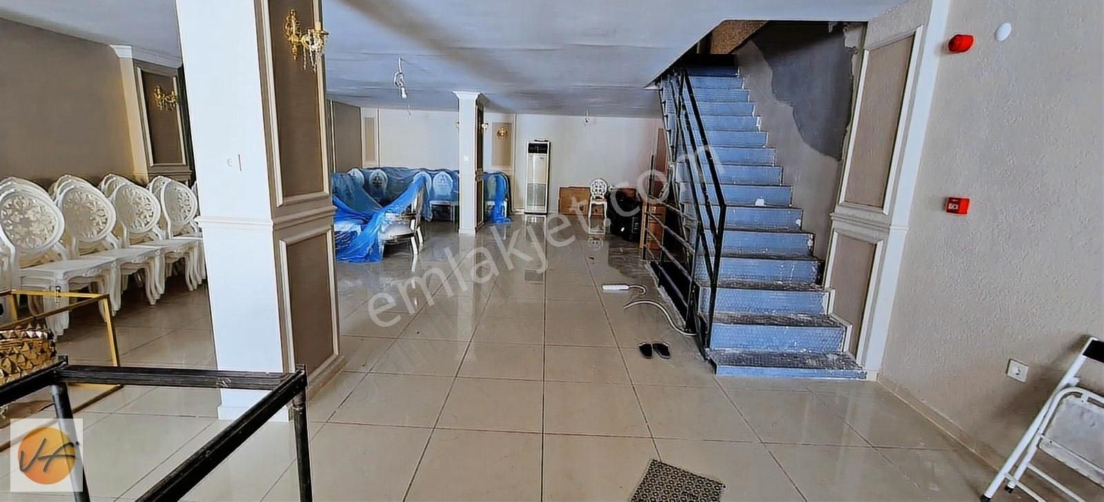 İzmir Buca Ufuk Mahallesinde Asma Katlı Satılık Dükkan - Görsel 9