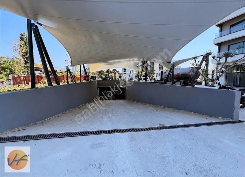 İnci Premium'da Deniz Manzaralı 13. Kat 1+1 Köşe Daire Üç Cephe - Görsel 2