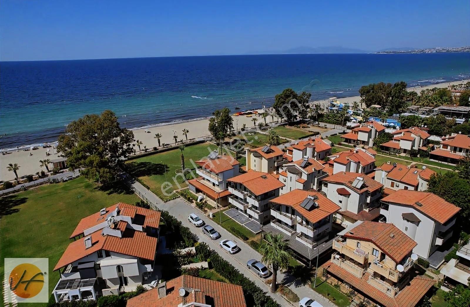 Kuşadası Davutlar Sahilde 4+1 Trıblex Satılık Villa