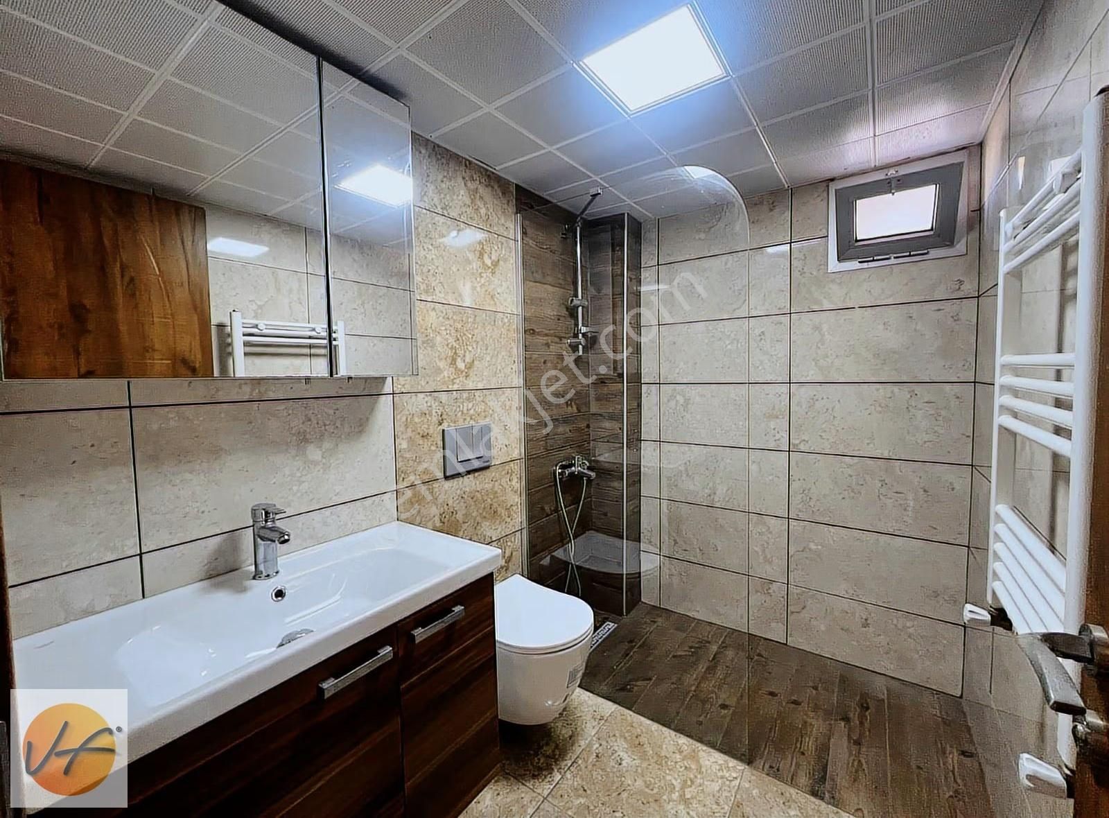 Kuşadası Davutlar Sahilde 4+1 Trıblex Satılık Villa - Görsel 15