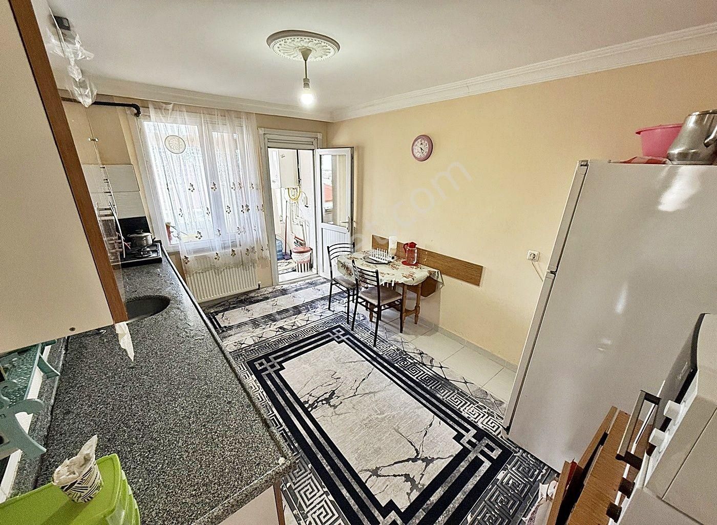 Geniş Aileler İçin İdeal! İstiklal Caddesinde 4+1 Satılık Daire!! - Görsel 25