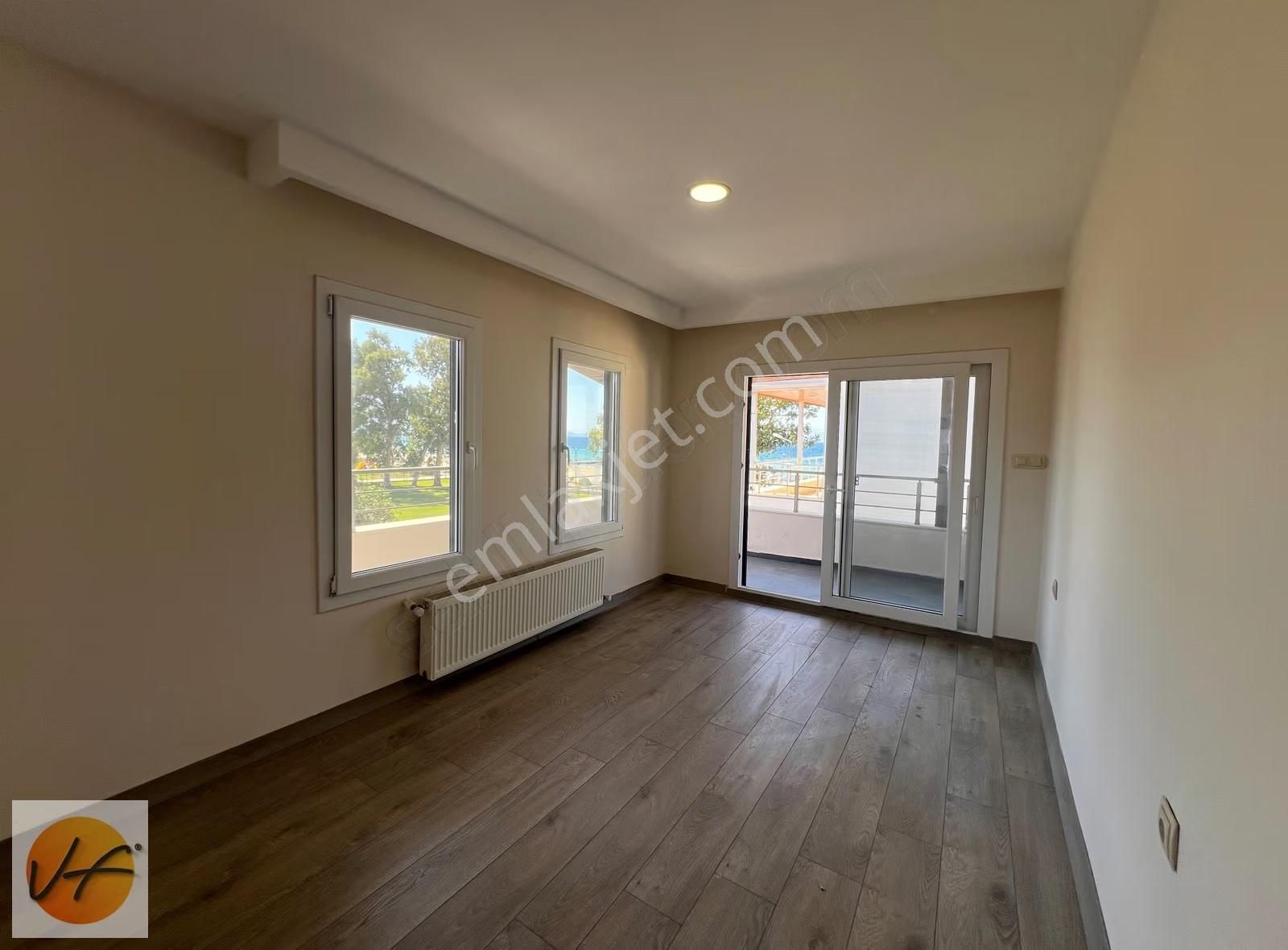 Kuşadası Davutlar Sahilde 4+1 Trıblex Satılık Villa - Görsel 14