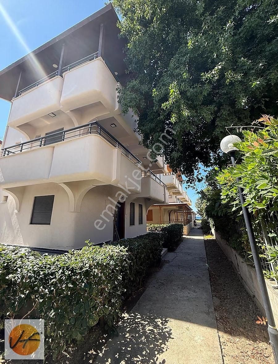 Kuşadası Davutlar Sahilde 4+1 Trıblex Satılık Villa - Görsel 25