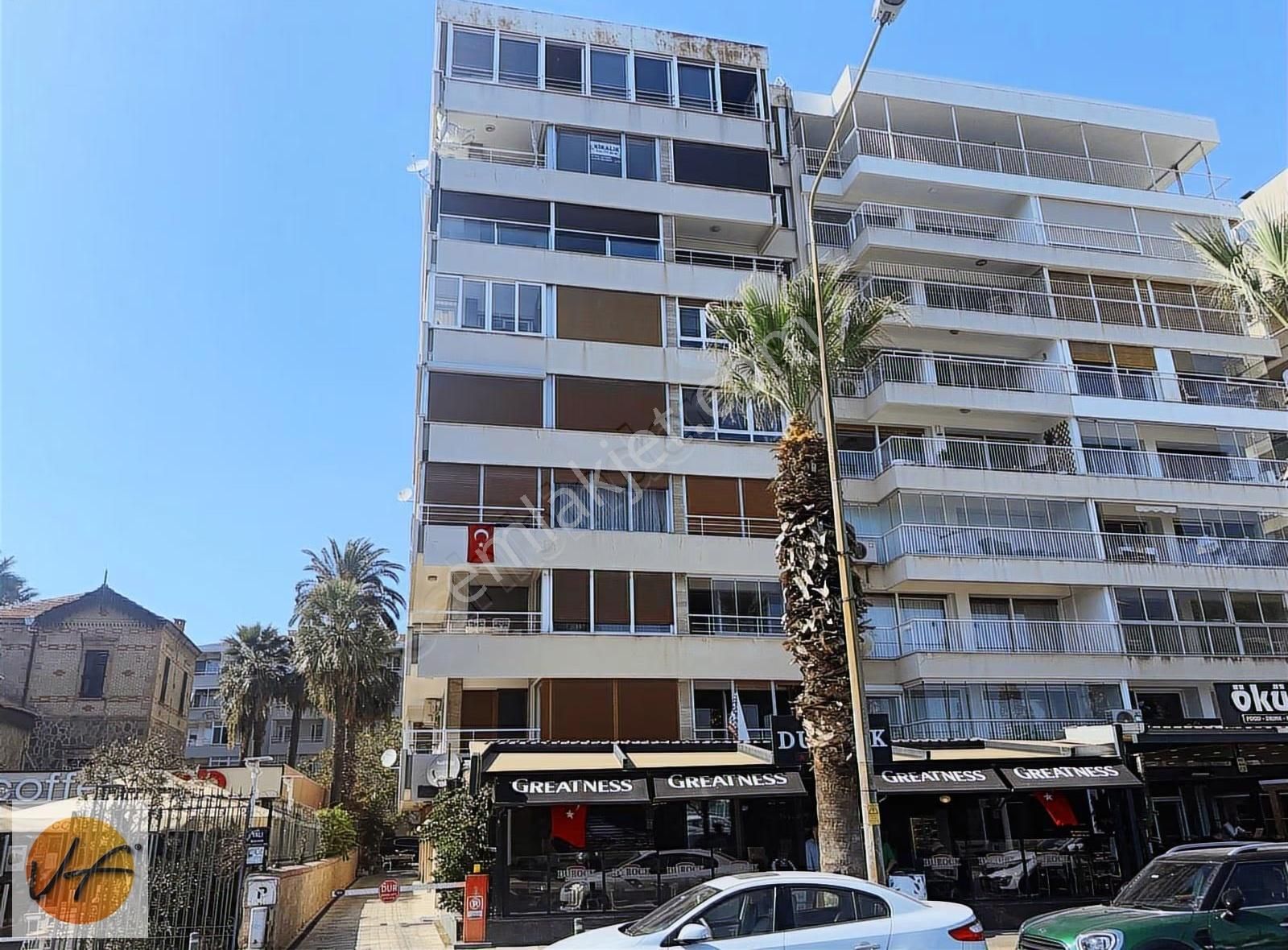 Karşıyaka Yalı'da Full Deniz Manzaralı Bakımlı 3+1 Daire - Görsel 17