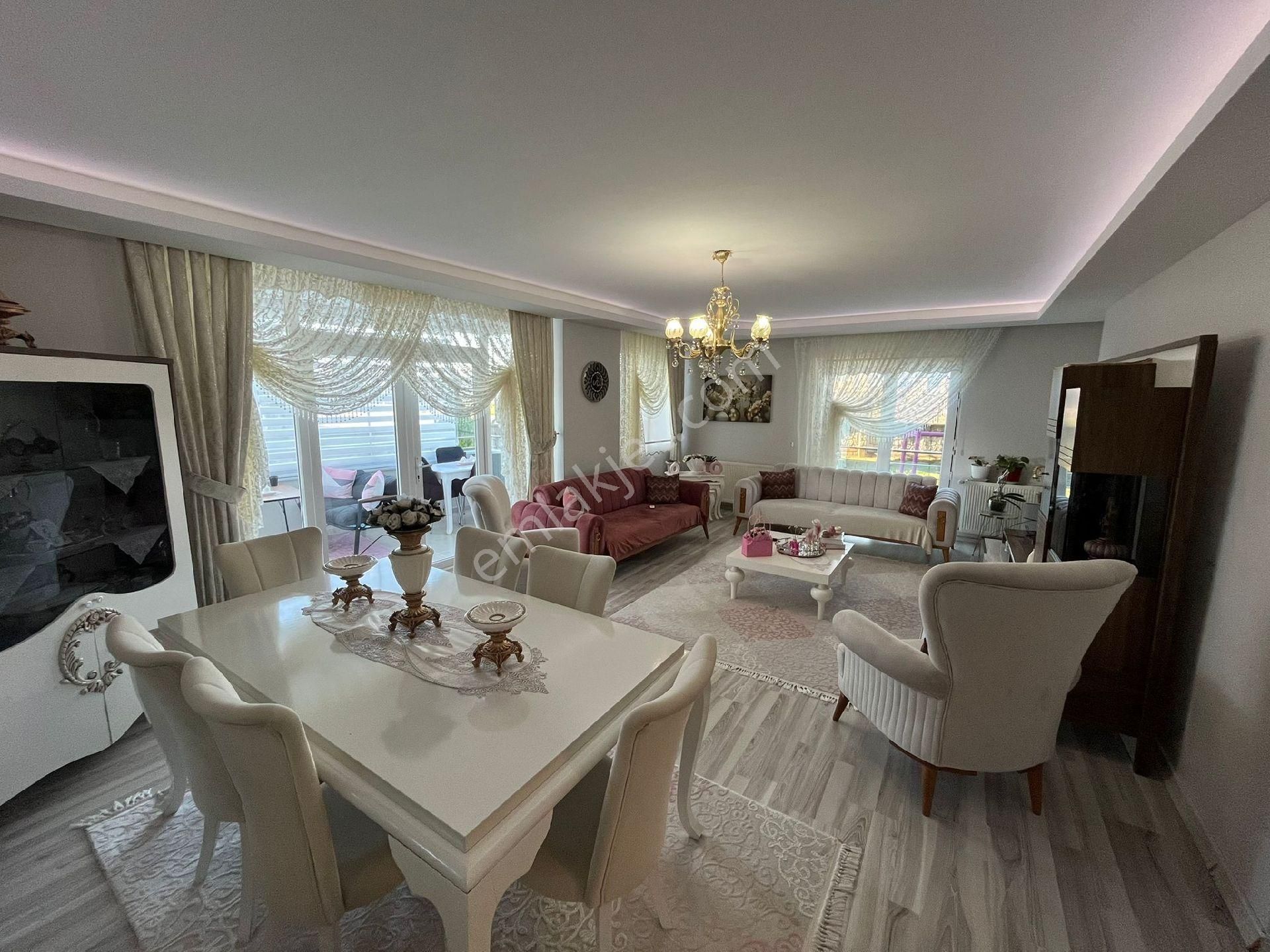 Evim-nur'dan Kalkancı Mah. 3+1 1.kat 2 Cam Balkonlu 2 Banyolu Kupon Daire