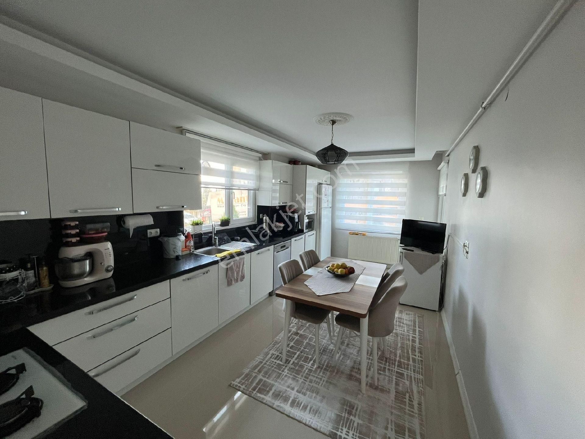 Evim-nur'dan Kalkancı Mah. 3+1 1.kat 2 Cam Balkonlu 2 Banyolu Kupon Daire - Görsel 8