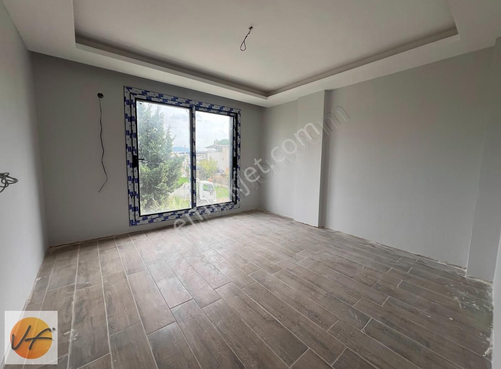 Doğanbey'de Yaz Kış Oturulabilecek Merkezi Satılık Villa - Görsel 10