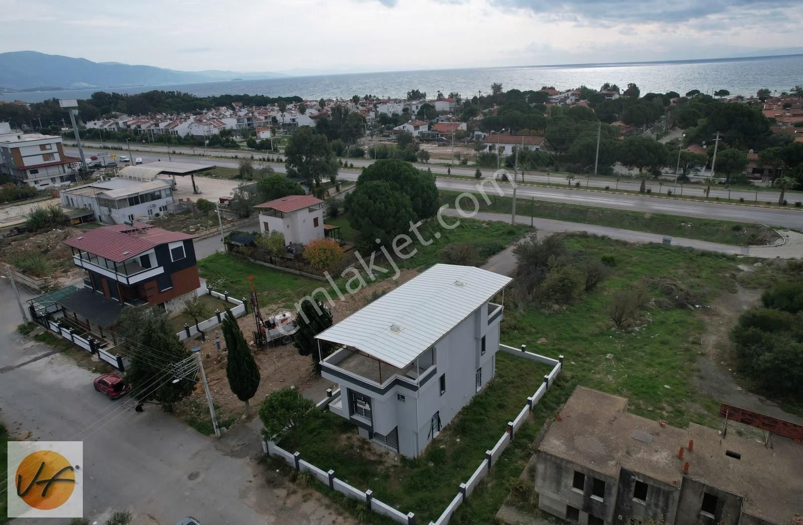 Doğanbey'de Yaz Kış Oturulabilecek Merkezi Satılık Villa - Görsel 4