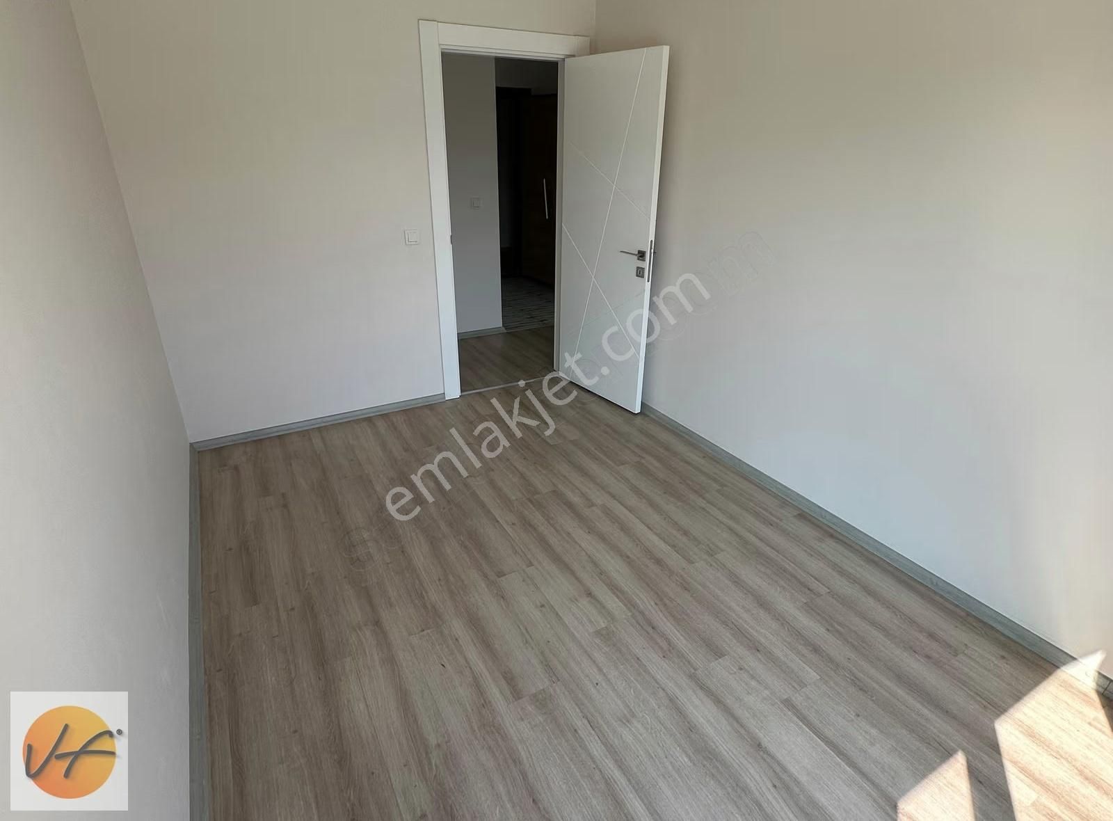 Karşıyaka Anadolu Caddesi Üzeri Kiralık 2+1 Daire - Görsel 16
