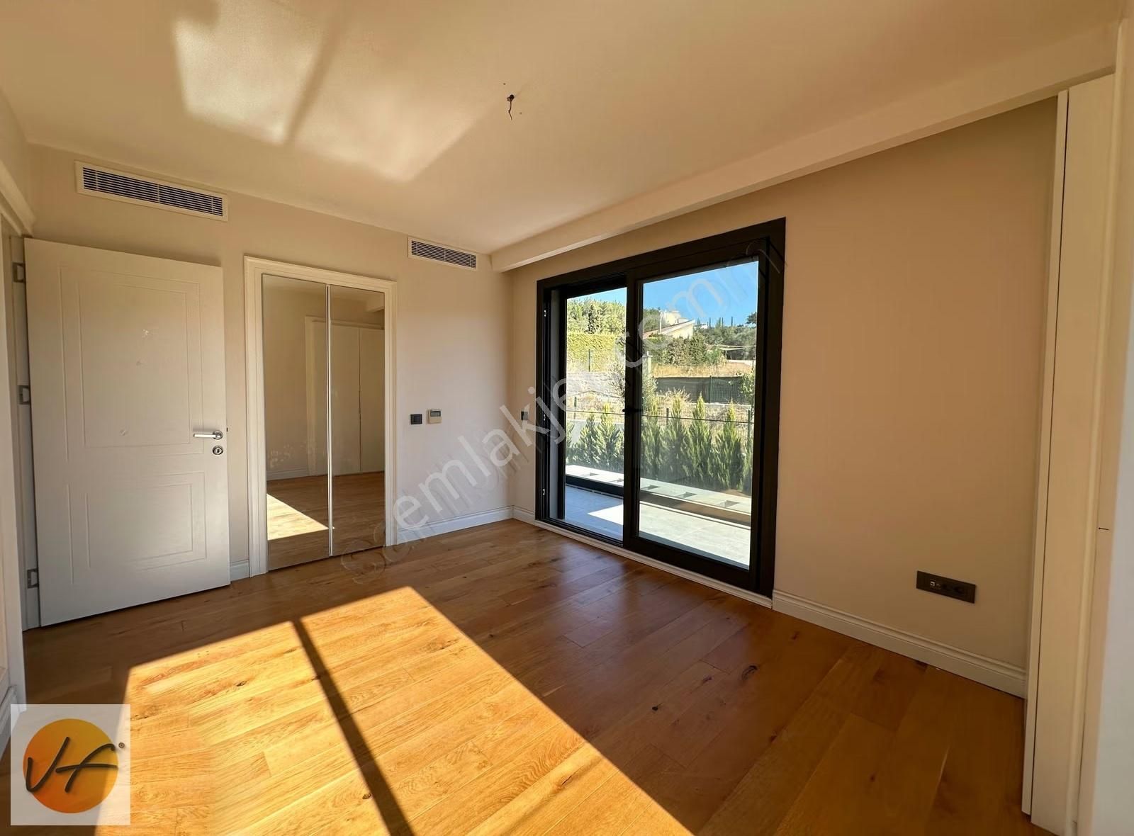 Urla Kekliktepede 1000 M2 Arsa İçerisinde Satılık 3+2 Villa - Görsel 10