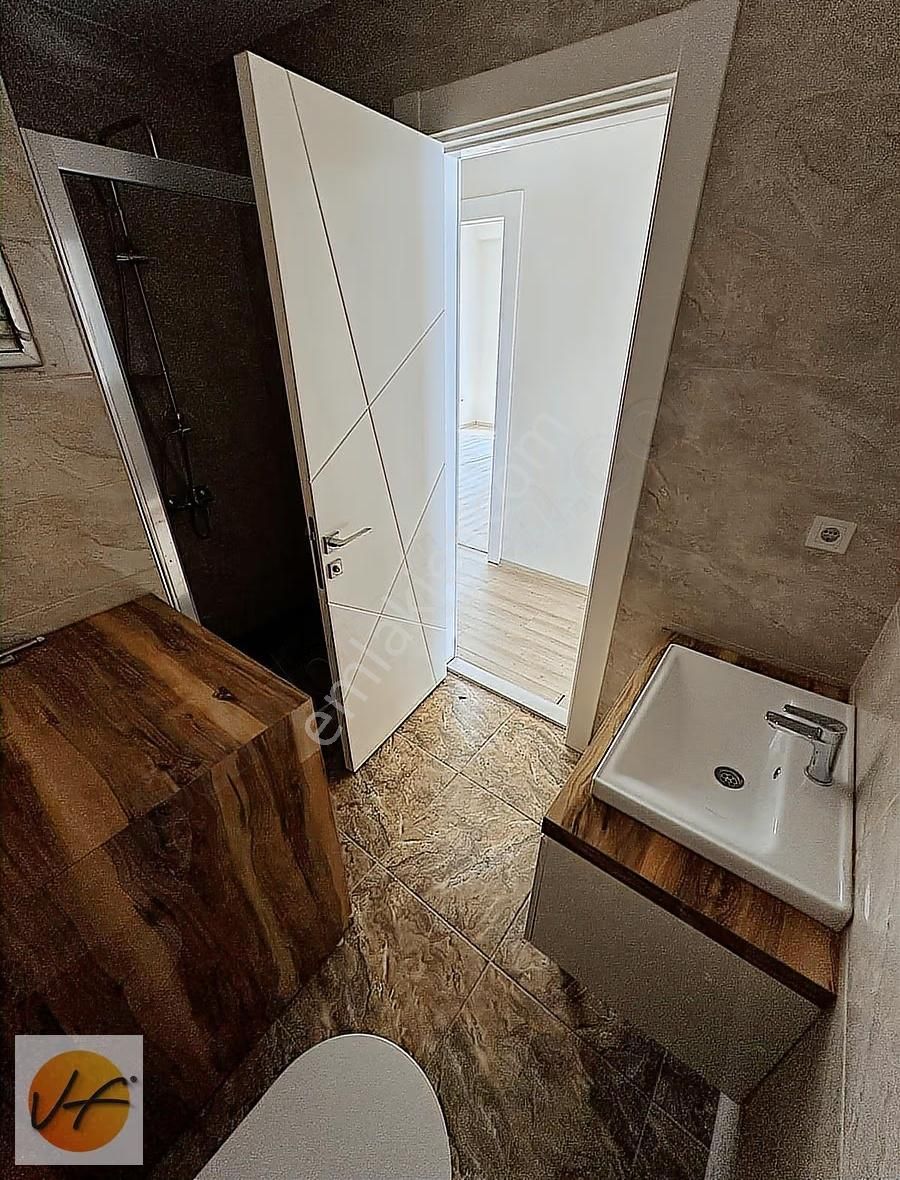Karşıyaka Anadolu Caddesi Üzeri Kiralık 3+1 Daire - Görsel 5