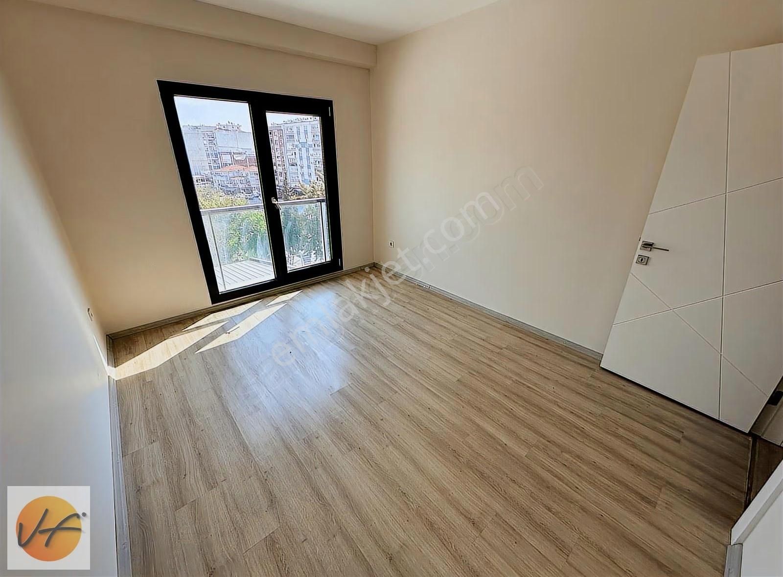 Karşıyaka Anadolu Caddesi Üzeri Kiralık 3+1 Daire - Görsel 17