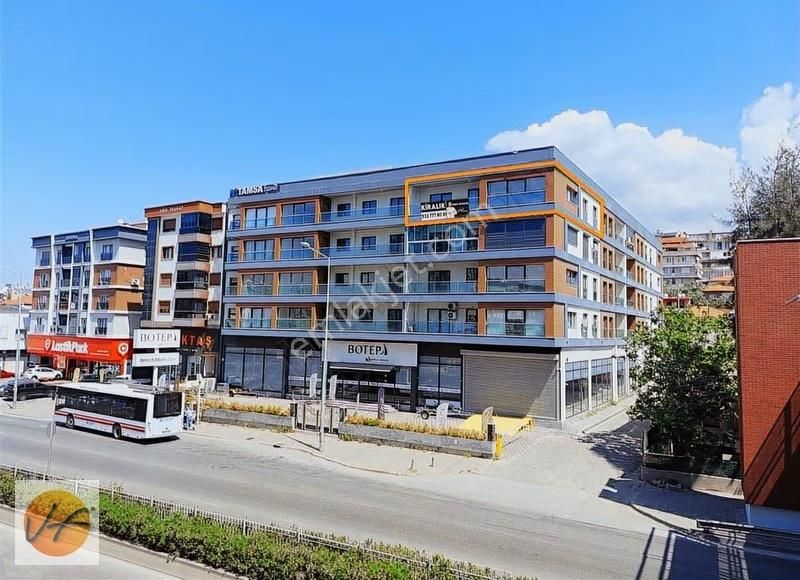 Karşıyaka Anadolu Caddesi Üzeri Kiralık 3+1 Daire - Görsel 19
