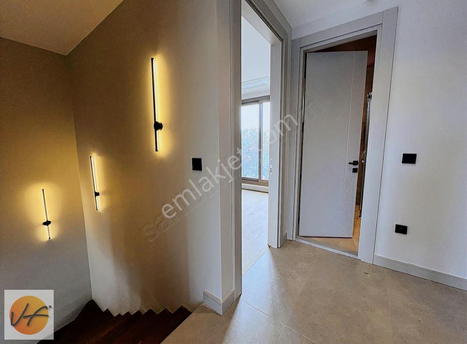 Çeşme Alaçatı Göbene Müstakil Havuzlu 4+1 Satılık Luks Villa - Görsel 2