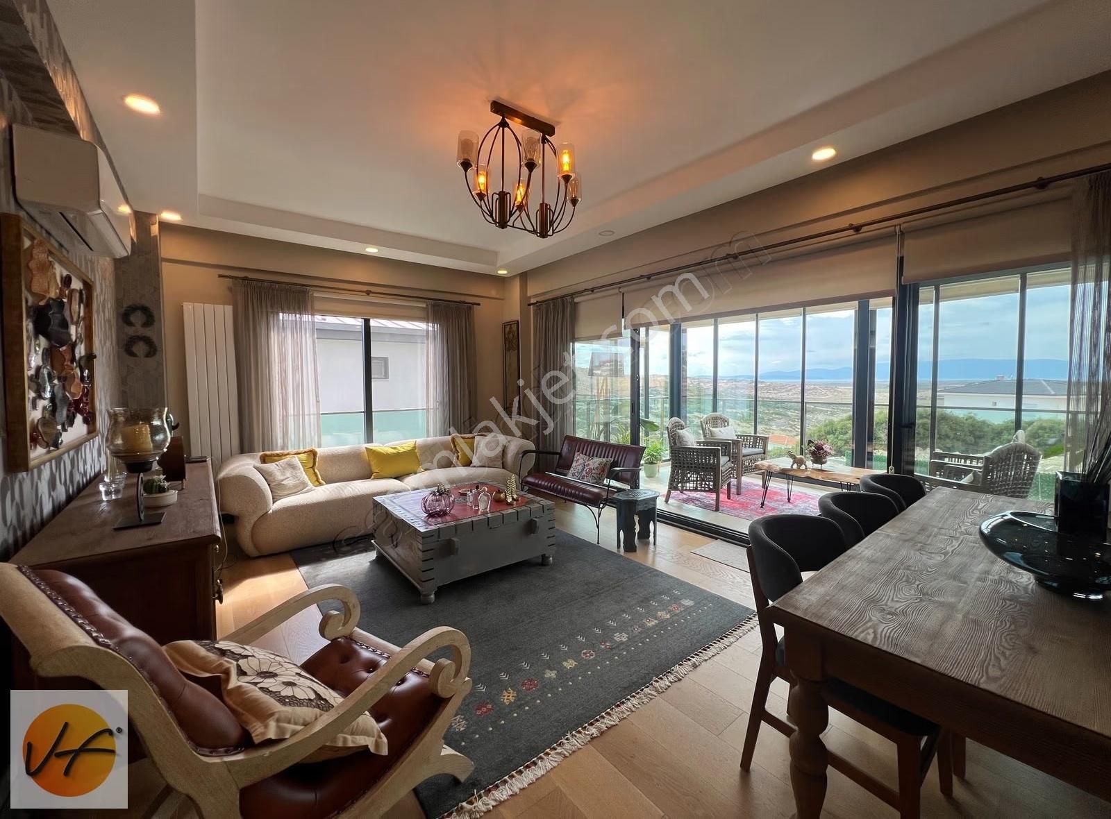 İzmir Menemen Villakent Te Satılık 3 Katlı Havuzlu Lüks Villa - Görsel 18