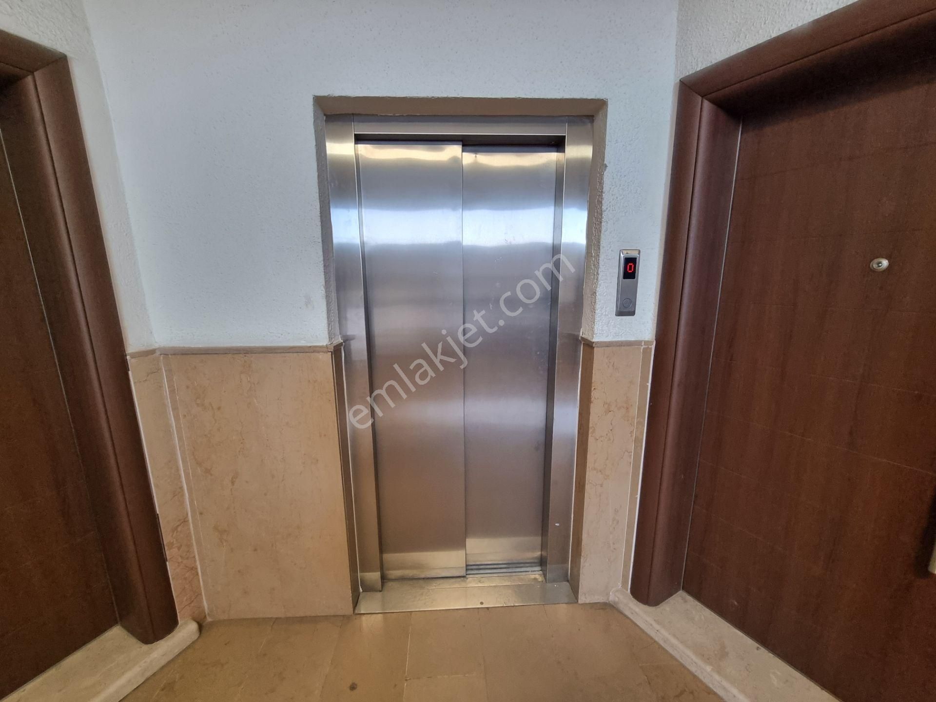 Eti Mah Mükemmel Konumda Asansörlü Manzaralı Ve Kapalı Otoparklı - Görsel 2