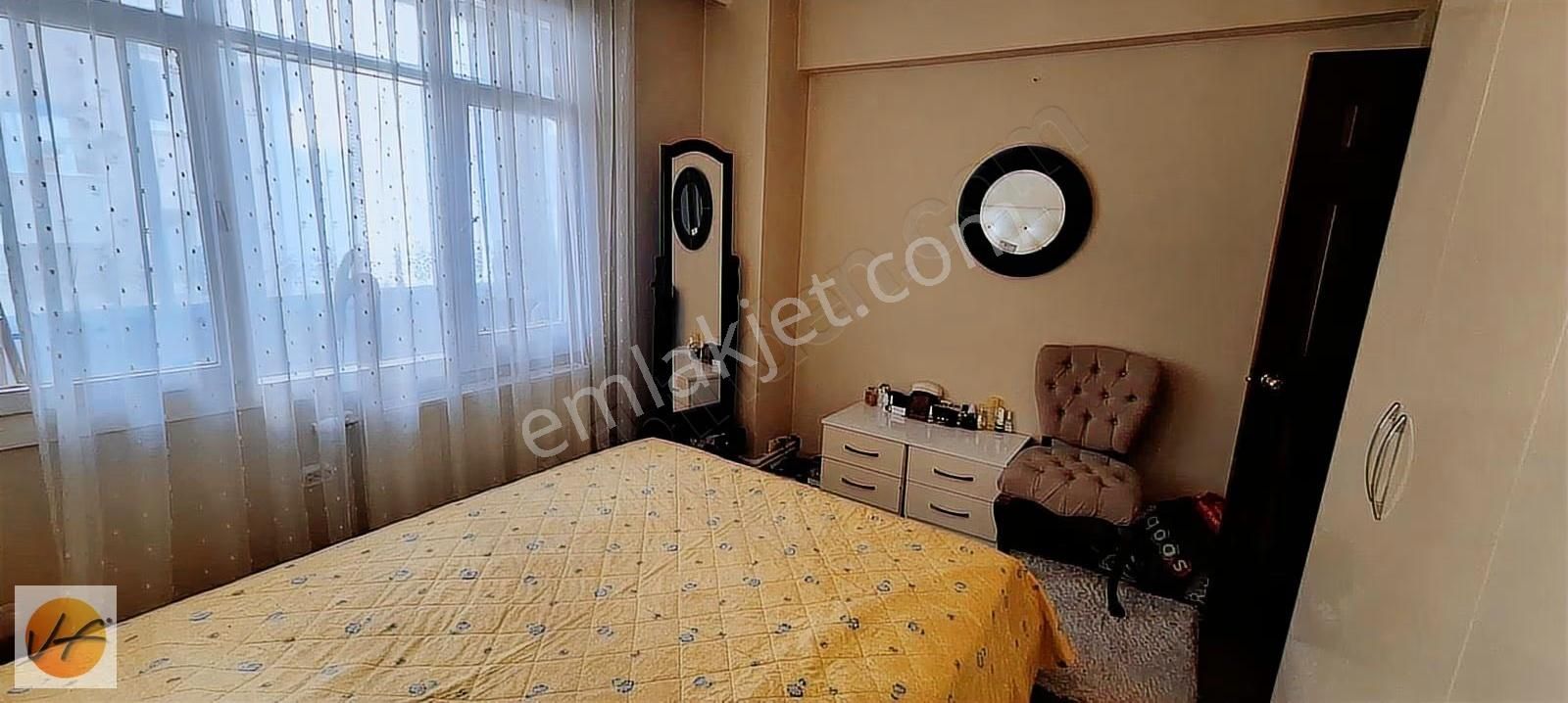 İzmir Balçova Fevzi Çakmak Mahallesinde3+1 Bakımlı Satılık Daire - Görsel 34